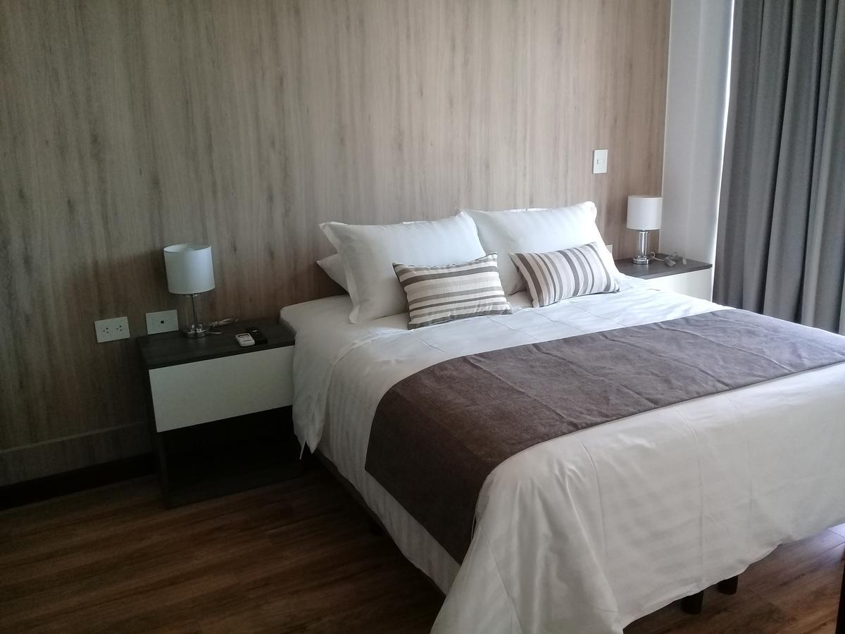 Urban Suites Apart Hotel Santa Cruz de La Sierra Ngoại thất bức ảnh