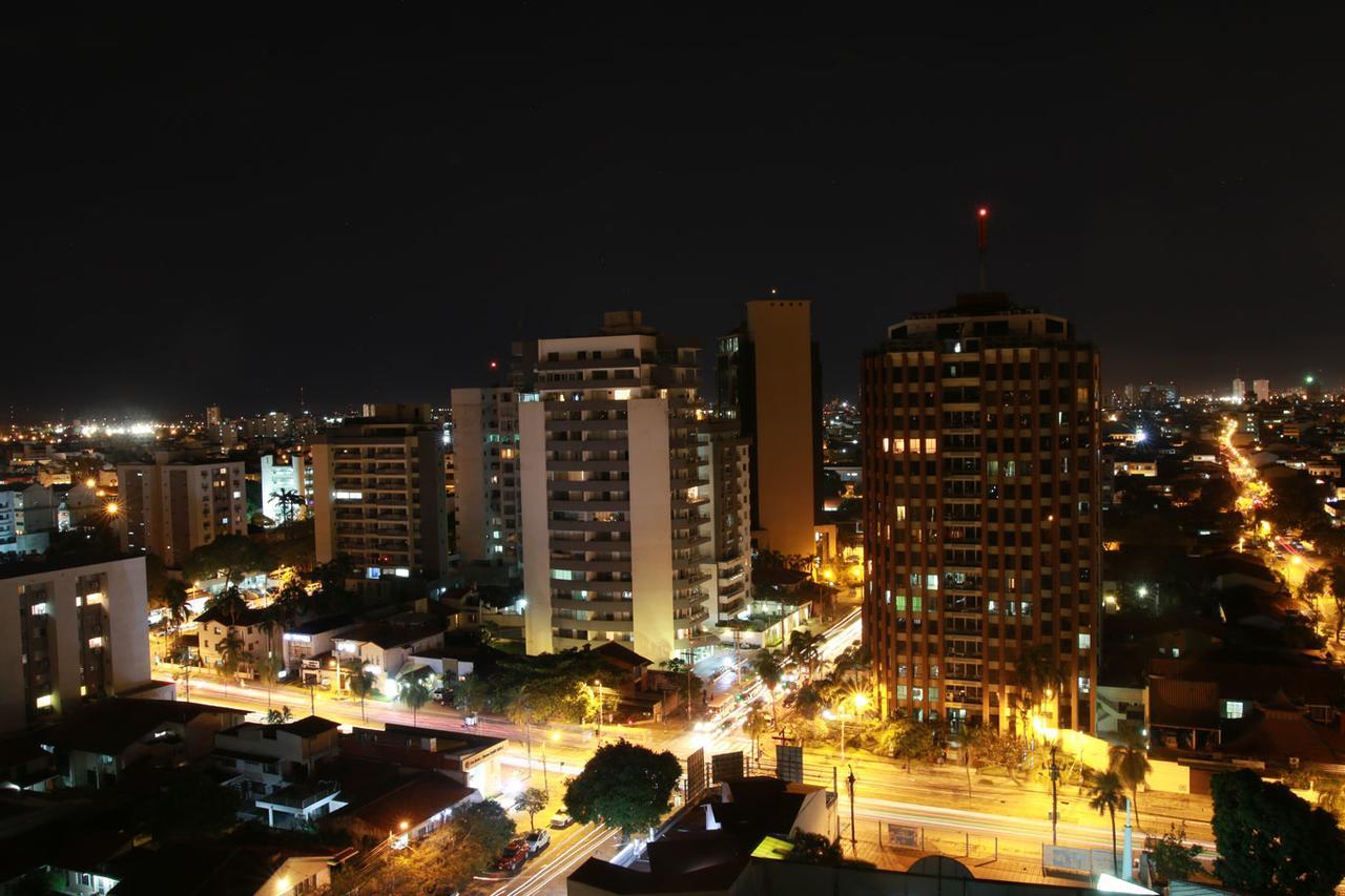 Urban Suites Apart Hotel Santa Cruz de La Sierra Ngoại thất bức ảnh
